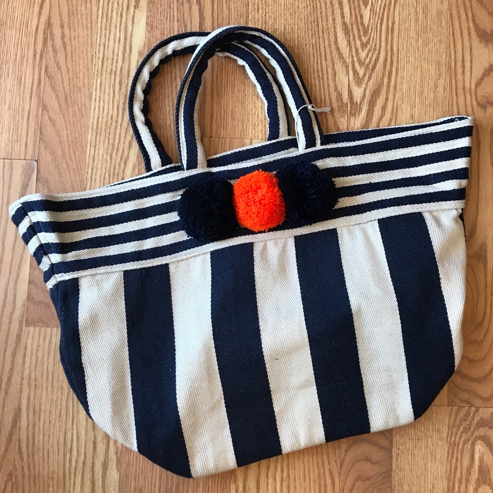NWT Jadetribe Wide Striped Beachbag